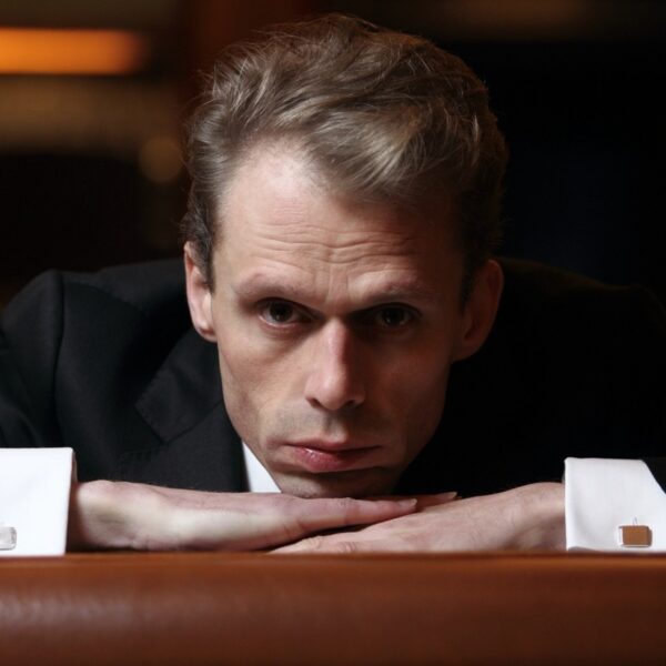 Noorse Faust: Peer Gynt met vertelling van Filip Jordens