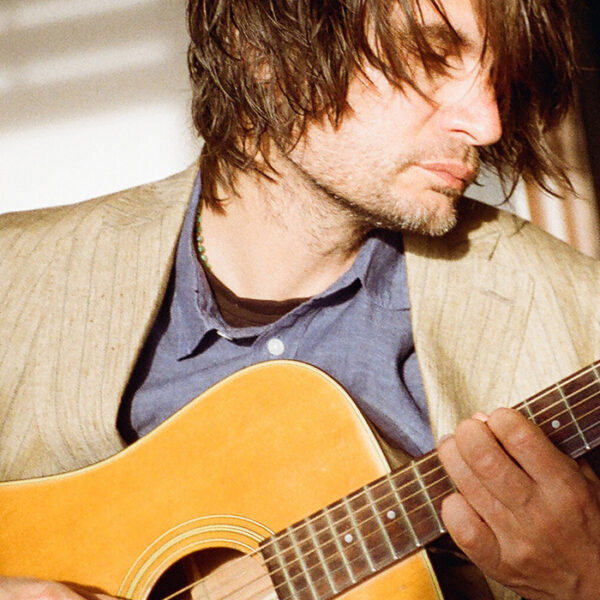 Greenwood x Strootman: solo gitaar en viool