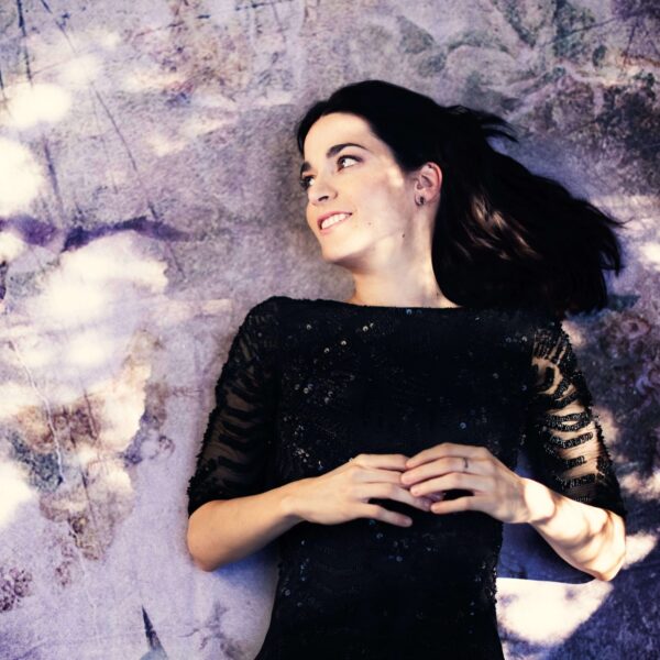 Saskia Giorgini speelt Liszt en Debussy