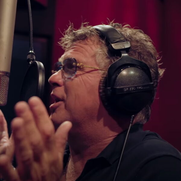 Wolter Kroes zingt 'Ik ben je prooi' in Symfonische Sessies