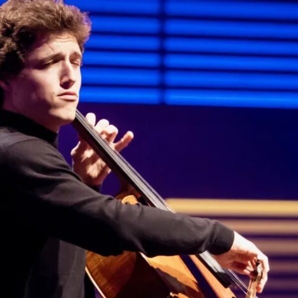 Cello Biënnale - Never Give Up