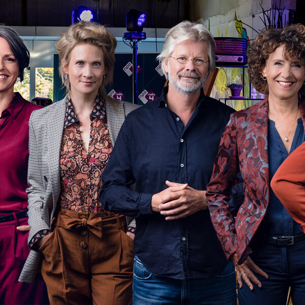 Dít is het presentatorenteam voor de Klassieke Top 400