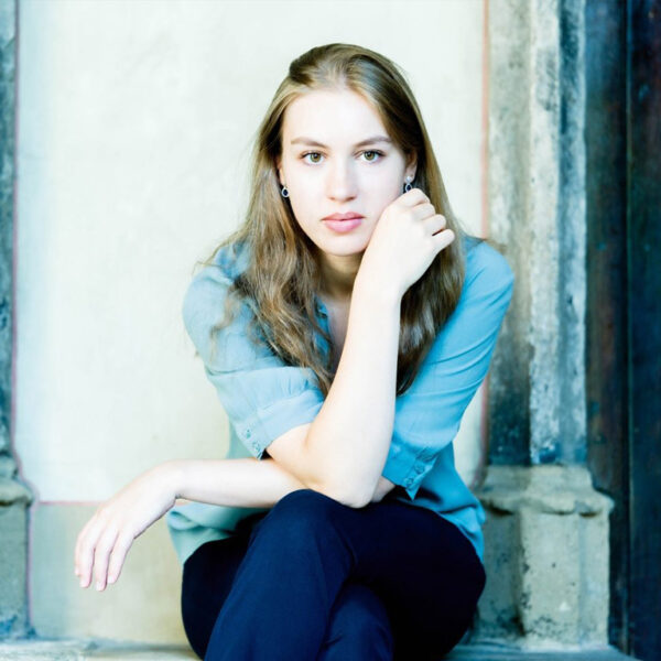 Lucie Horsch en Liza Ferschtman