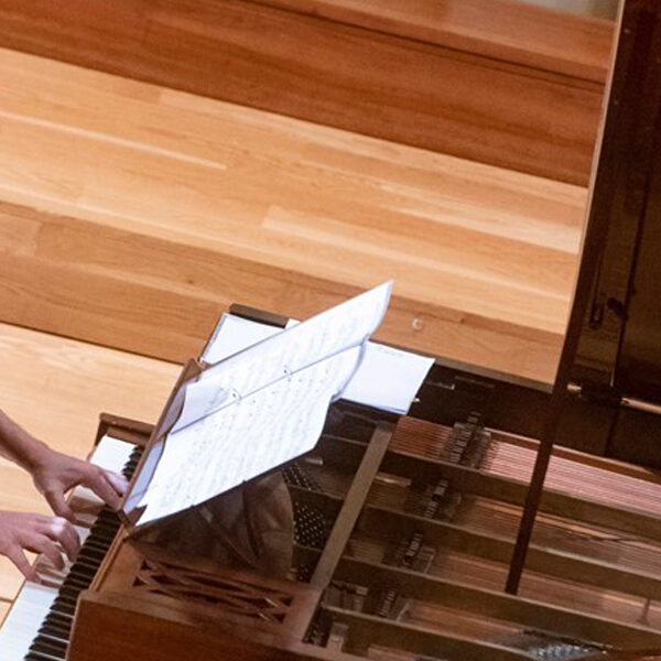 Bezuidenhout speelt Beethovens 2e Pianoconcert