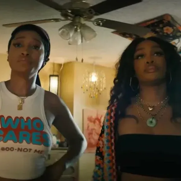 Chanda Dancy scoort komedie 'One of Them Days'