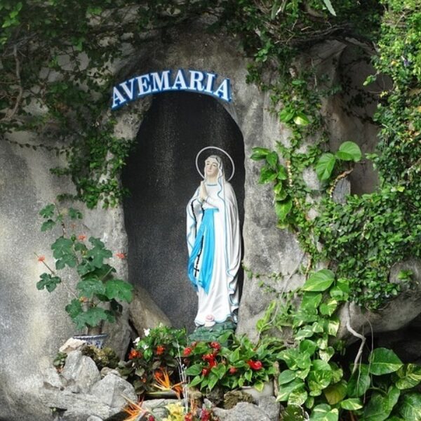 Wat is het verhaal van Ave Maria?