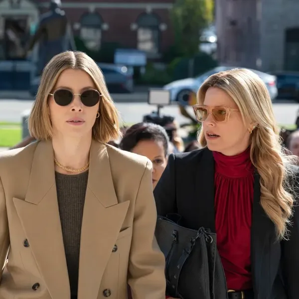 Deze muziek van Will Bates hoor je in de miniserie 'The Better Sister'