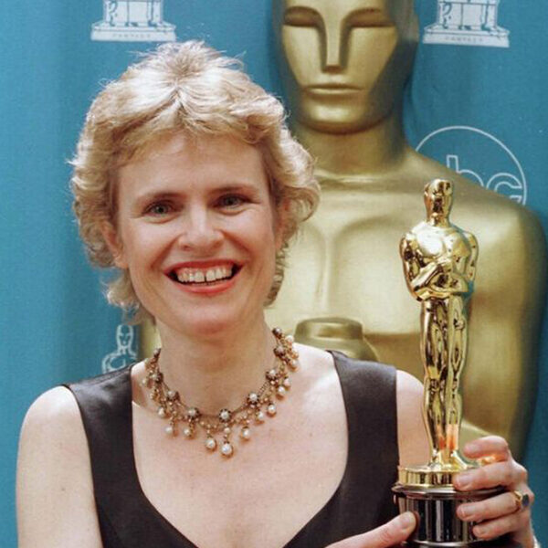 Wie is Rachel Portman?