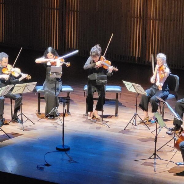 Zinderende strijkers