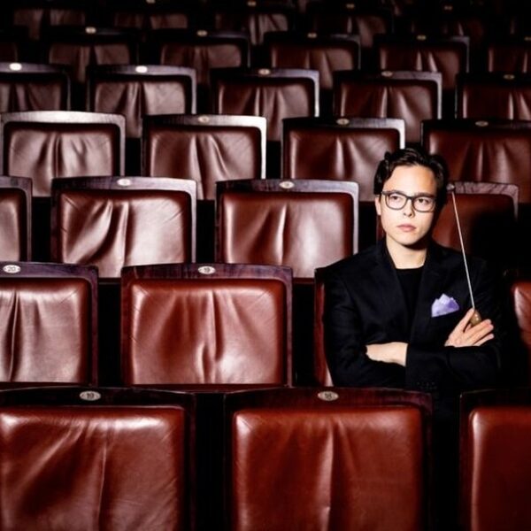 Tarmo Peltokoski (22) chef bij Latvian National Symphony Orchestra