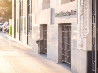 Amerikaans conservatorium koopt muziekbedrijven op, hoe zit dat?