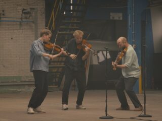 Klassiek op locatie: 3VIOLAS speelt Bonfire