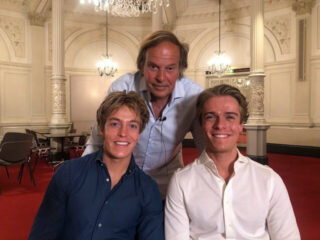 Zien: Lucas en Arthur Jussen op wereldtournee, een documentaire van Ivo Niehe