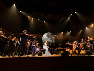 Karsu & Amsterdam Sinfonietta te gast in Podium Klassiek 7 december