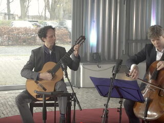 Joachim Eijlander en Izhar Elias live in het Kunstfort bij Vijfhuizen