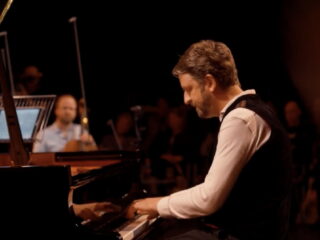 Rembrandt Frerichs & New European Ensemble