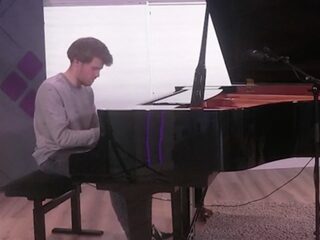 Vrij Spel: Jorian van Nee vs. Purcell