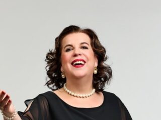 Vanuit de coulissen: Francis van Broekhuizen