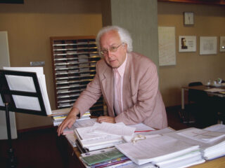 Inspirator en bestuurder cultuursector Frans de Ruiter overleden