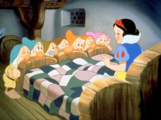 Sneeuwwitje met blonde vlechten? Deze tentoonstelling toont voorstudies Disney