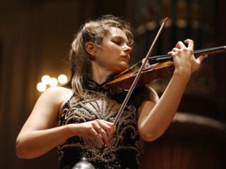 Kijktip: Janine Jansen speelt Vivaldi