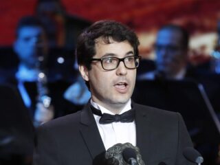 Componist Fernando Velázquez maakt muziek voor serie 'The Last Night at Tremore Beach'