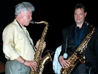 5 internationale bekendheden van wie je niet wist dat ze een muziekinstrument bespelen