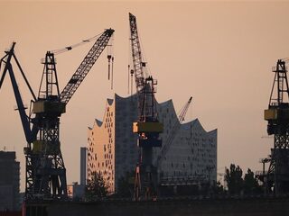 Activisten grijpen de bok in Elbphilharmonie Hamburg