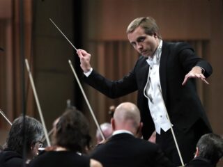 Dirigent Petrenko: 'Cultuur staat voor mij boven elke vorm van politiek'