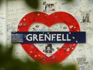 Deze muziek van Benjamin Kwasi Burrell hoor je in de Netflix-documentaire 'Grenfell: Uncovered'