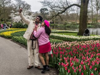 Tentoonstelling laat zien dat toeristen hotspot Keukenhof meer met echte keuken te maken heeft dan je dacht