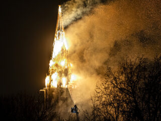 Festival HearAndNow getroffen door nieuwjaarsbrand in de Vondelkerk.