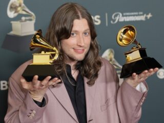 Ludwig Göransson wint Grammy Award voor de soundtrack van 'Sinners'