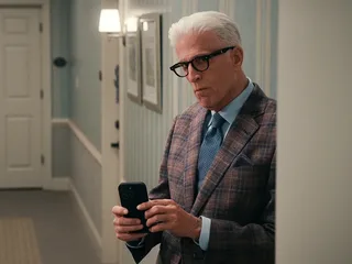 'A Man on the Inside' krijgt muziek van componist David Schwartz