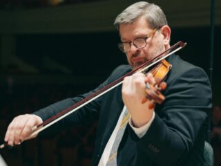 Alexei Moshkov (1968-2025) blijft resoneren bij het Belgisch Nationaal Orkest, en daarbuiten