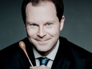 Alexei Ogrintchouk nieuwe chef-dirigent van Phion