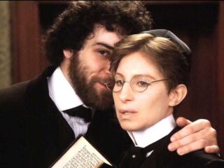 Waar Yentl van Barbra Streisand over gaat
