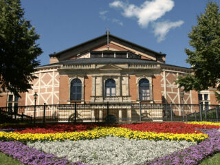 Felle afkeur én lof voor opera's in Bayreuth