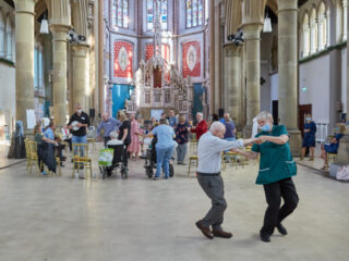 1 miljoen pond voor muziekcafés voor mensen met dementie in Manchester