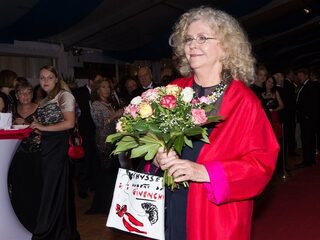 Eva Wagner-Pasquier uit het water gered