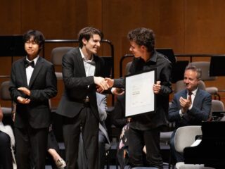 20-jarige Paul Lecocq grijpt hoofdprijs én publieksprijs Clara Haskil Concours