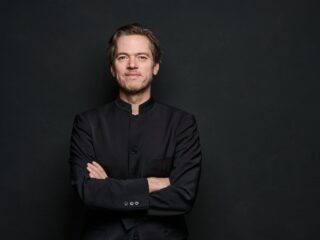 Florian Helgath nieuwe chef-dirigent Groot Omroepkoor