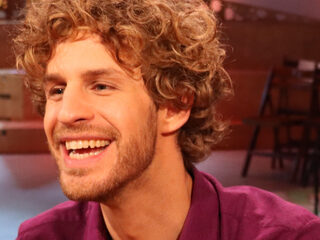 Hoe hebben de Arabische en Westerse muziek elkaar beïnvloed?