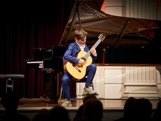 13-jarige gitarist wint Koninklijk Concertgebouw Concours