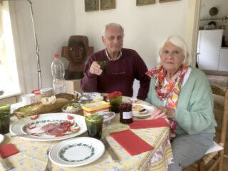 Gastgezin krijgt toptalent over de vloer: 'Alsof onze kinderen optreden'