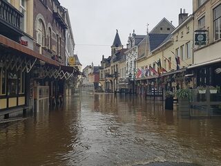 Natte partituren muziekvereniging Valkenburg gered door bevriezing