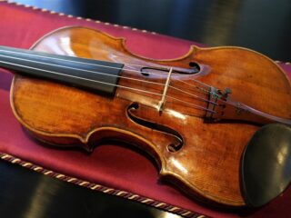 Guarneri-viool geveild voor bijna 9 miljoen euro