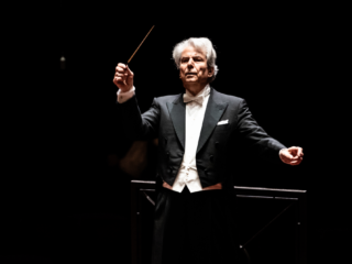 Hartmut Haenchen vaste gastdirigent Noord Nederlands Orkest