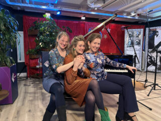 Vrij Spel: Quirine van Hoek & Ksenia Kouzmenko vs. Smyth