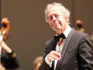 Dirigent Jan Cober onderscheiden met loopbaanprijs tijdens WMC